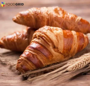 puff pastry croissant